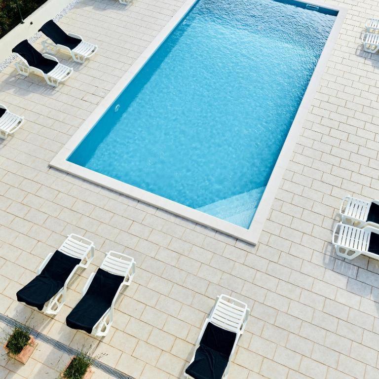Ocean View Apartements Murine ウマグ エクステリア 写真