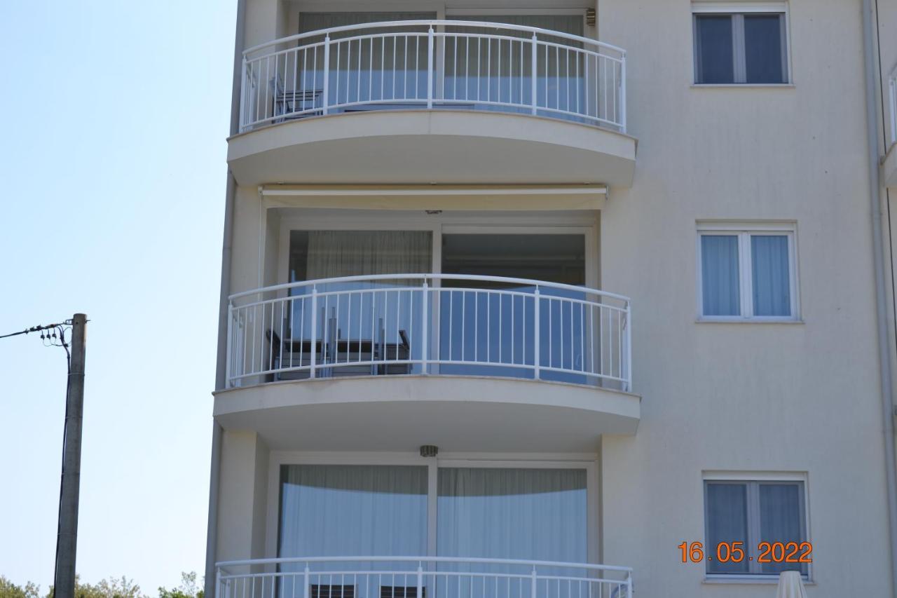 Ocean View Apartements Murine ウマグ エクステリア 写真