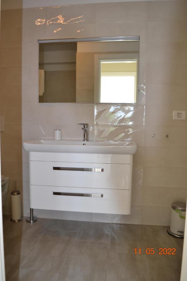 Ocean View Apartements Murine ウマグ エクステリア 写真